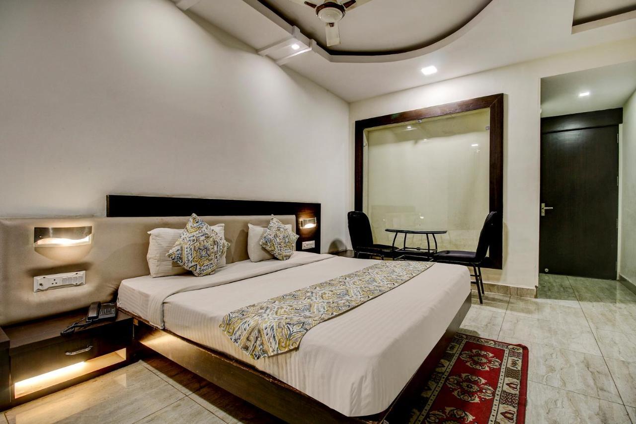 Fabhotel Csfc Near Bhopal Railway Station エクステリア 写真
